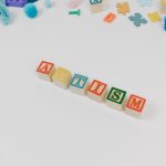 Do SEO guy have to write content?
